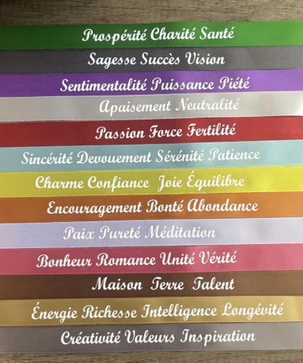 Rubans de cérémonie laïque de nombreuses couleurs, avec une inscription calligraphiée blanche